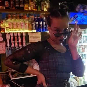 Meet your Posher, Gretchen